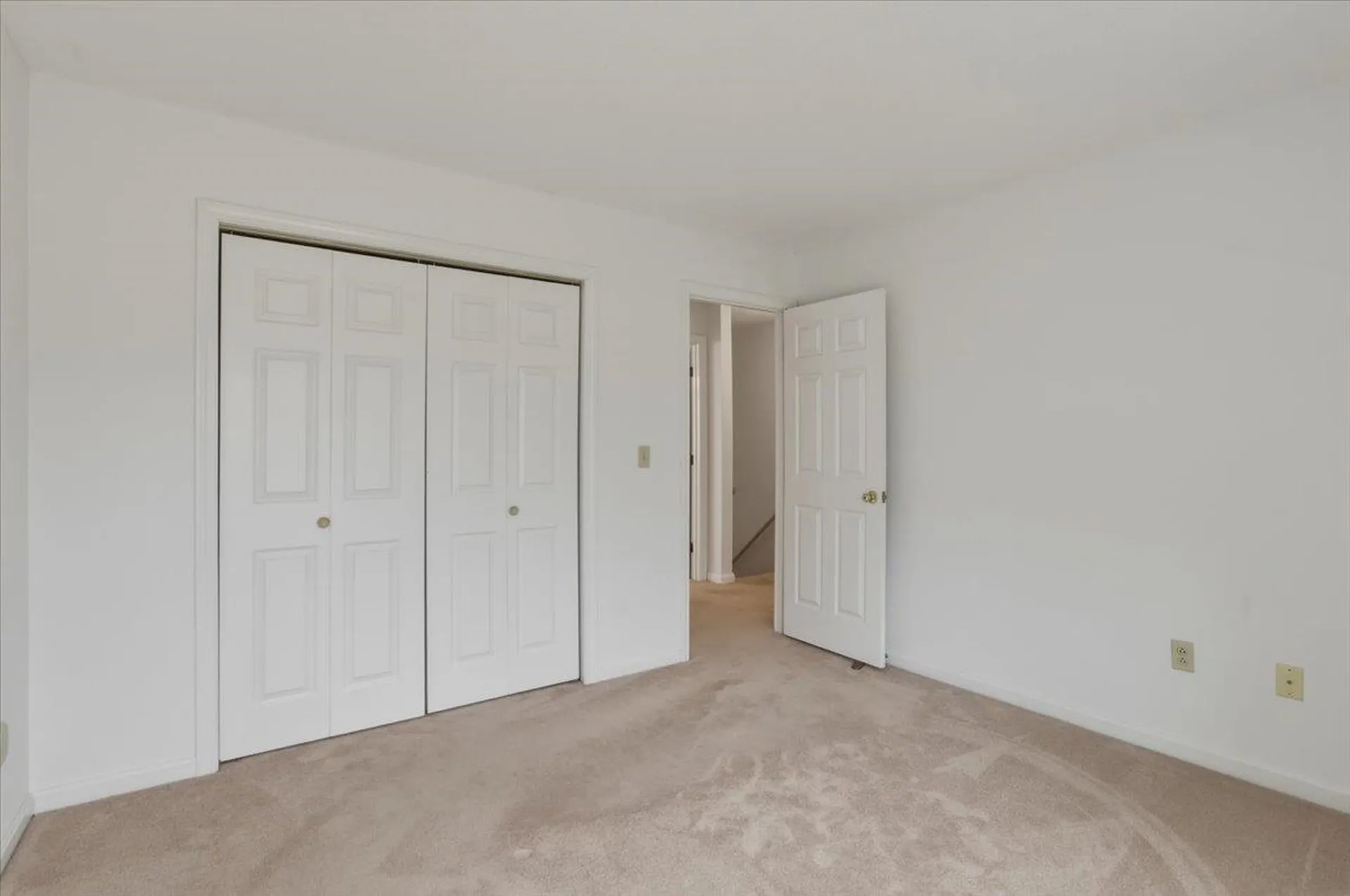 44 Commonwealth Drive Colchester VT 05446