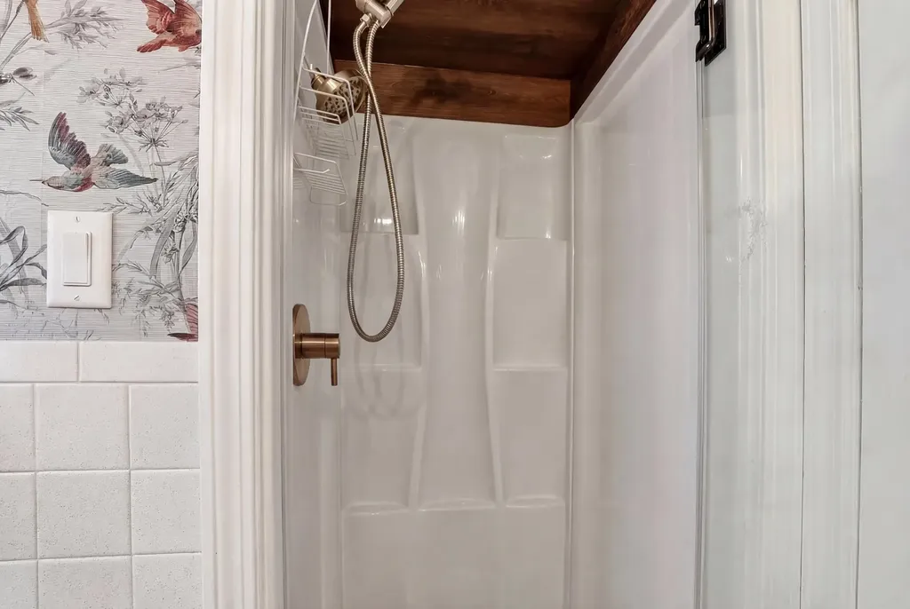 2 Steppingstone Road Bedford NH 03110