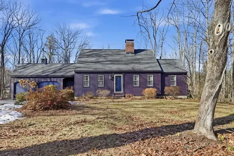2 Steppingstone Road Bedford NH 03110