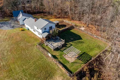 189 South Hedgehog Hill Road Unity NH 03773