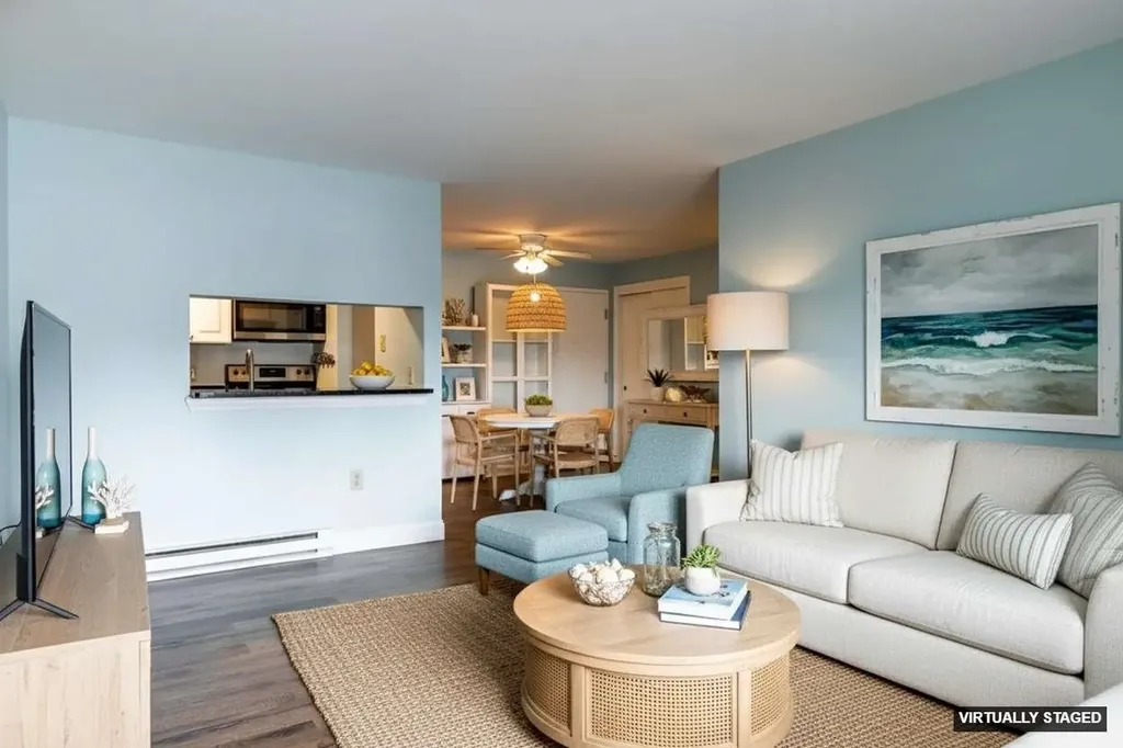 124 Eastern Avenue Manchester NH 03104