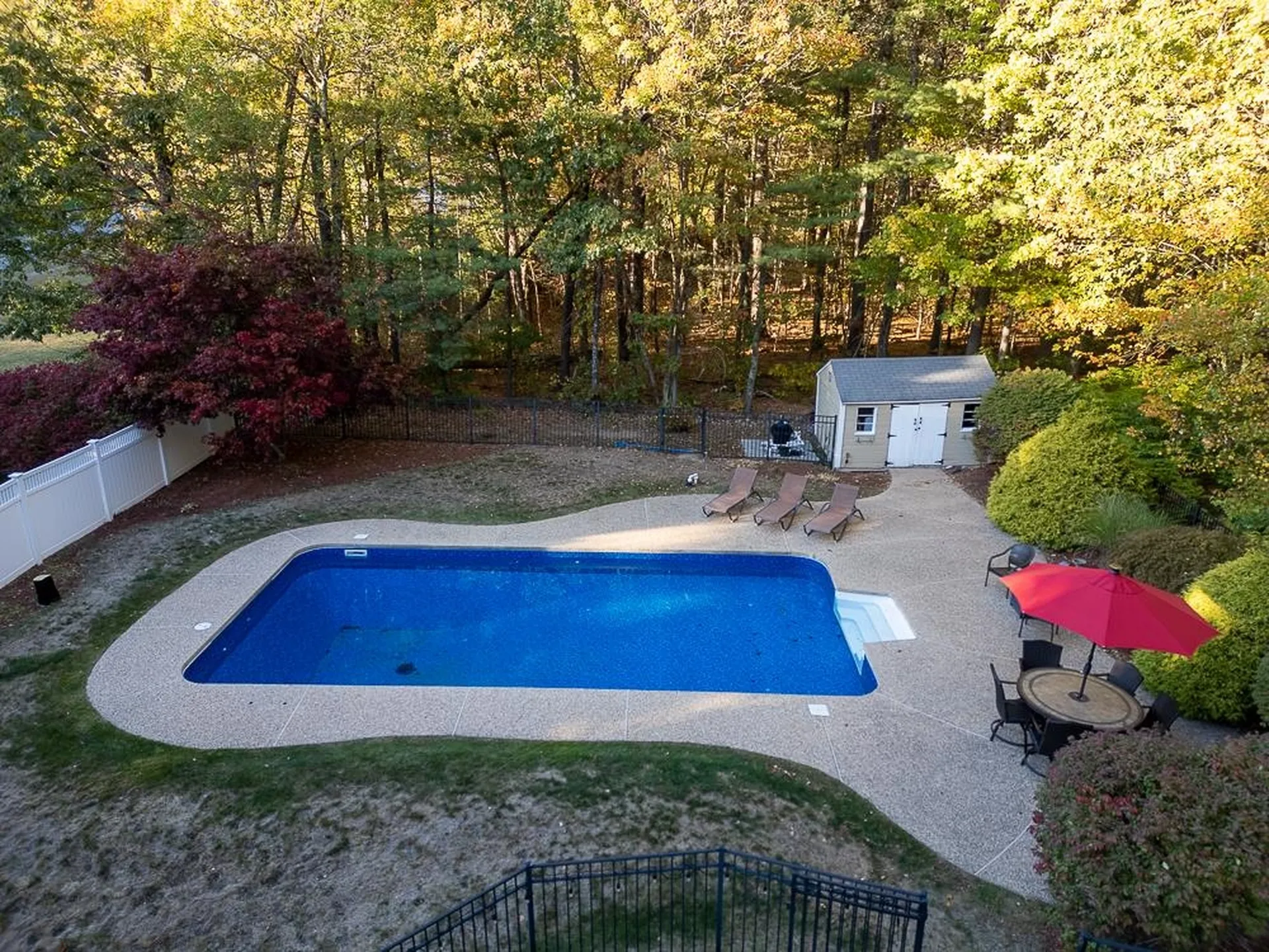 3 Chandler Drive Londonderry NH 03053