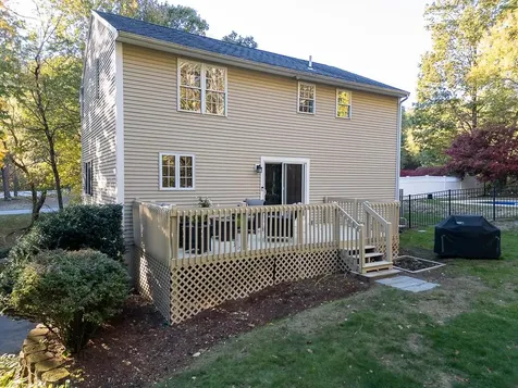 3 Chandler Drive Londonderry NH 03053