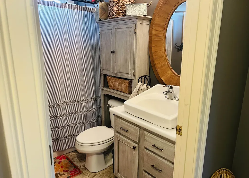 98 Perry Road Jaffrey NH 03452