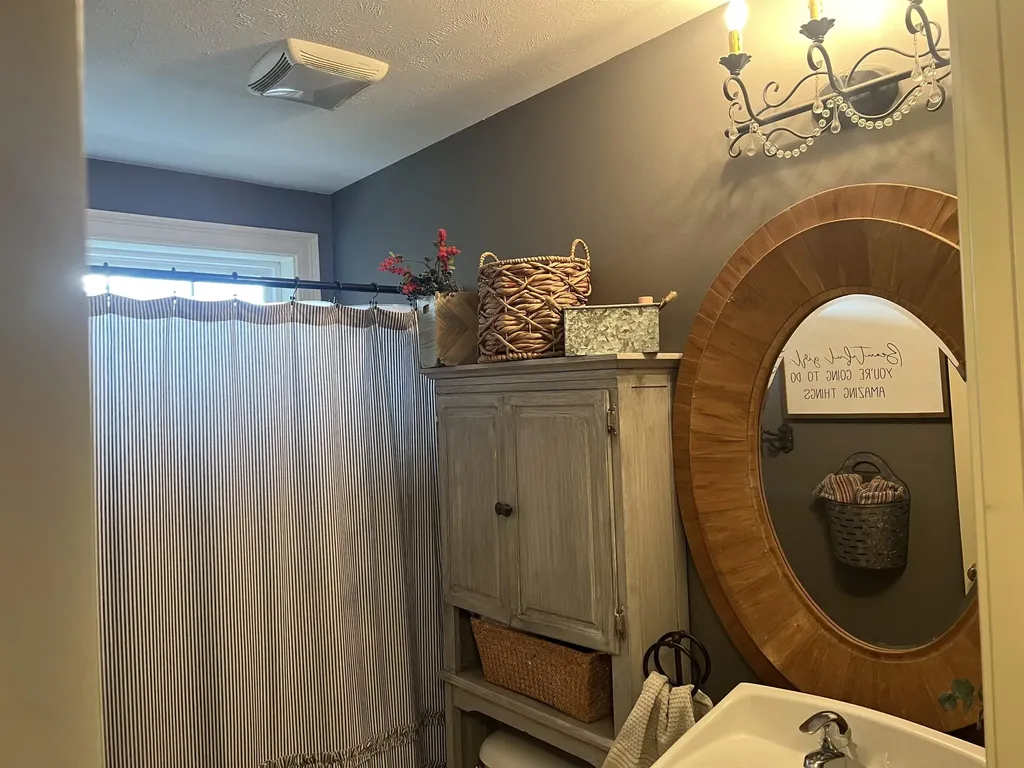 98 Perry Road Jaffrey NH 03452