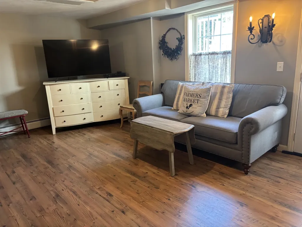 98 Perry Road Jaffrey NH 03452