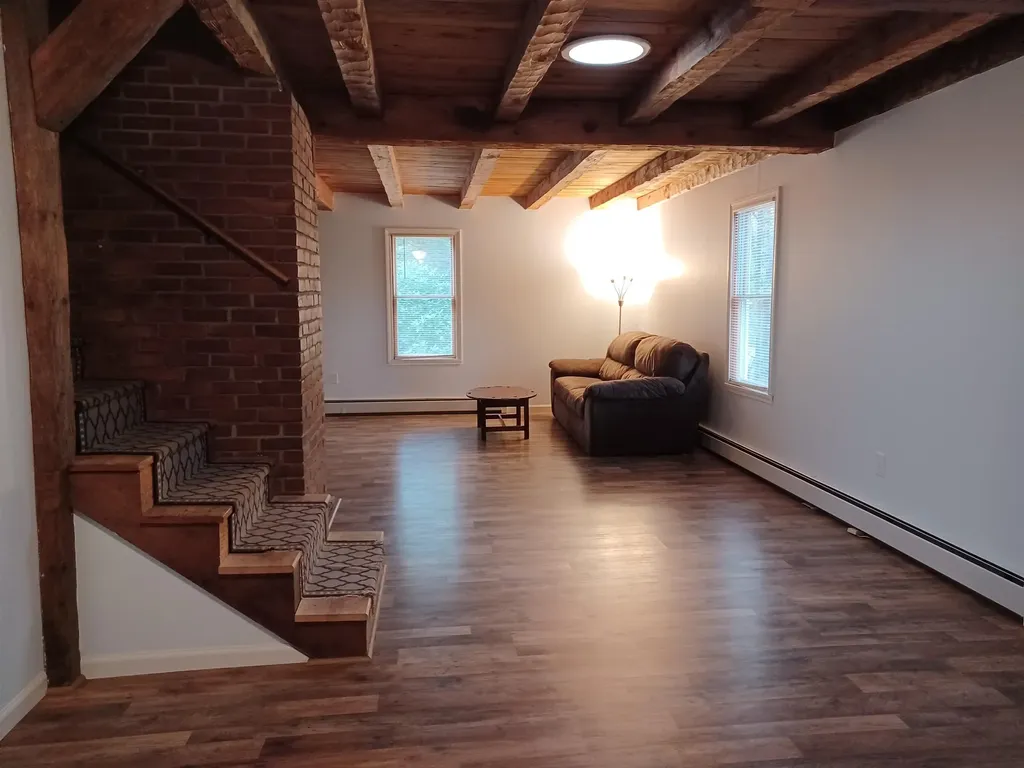 71 Old Town Farm Road Exeter NH 03833