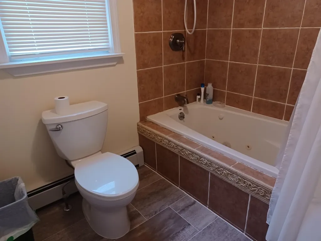 71 Old Town Farm Road Exeter NH 03833