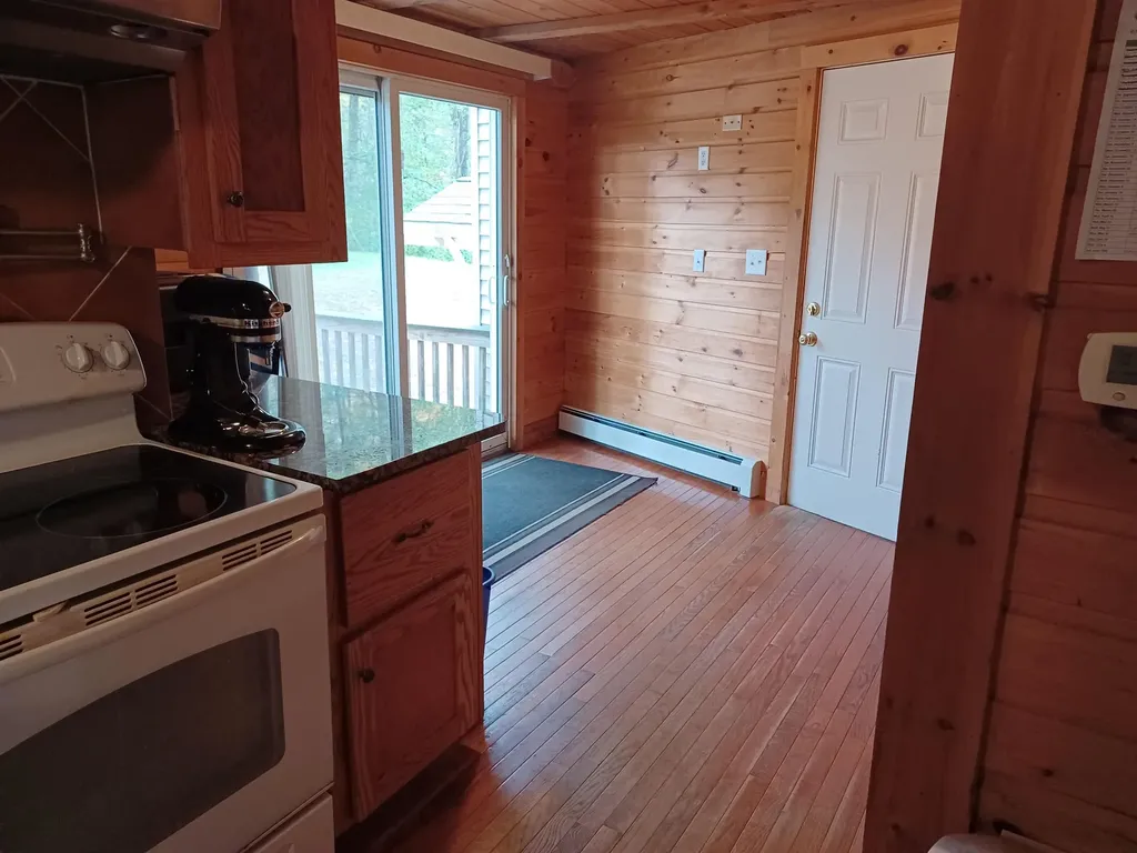 71 Old Town Farm Road Exeter NH 03833