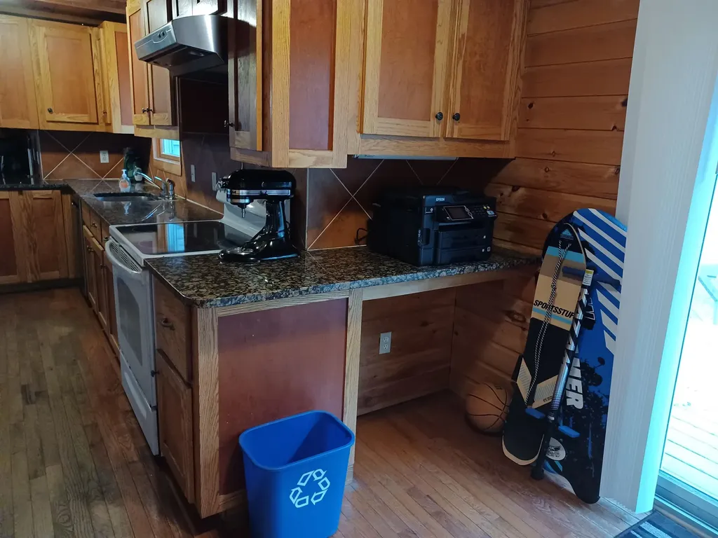 71 Old Town Farm Road Exeter NH 03833