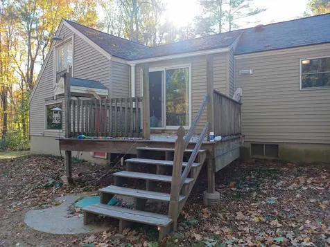 71 Old Town Farm Road Exeter NH 03833