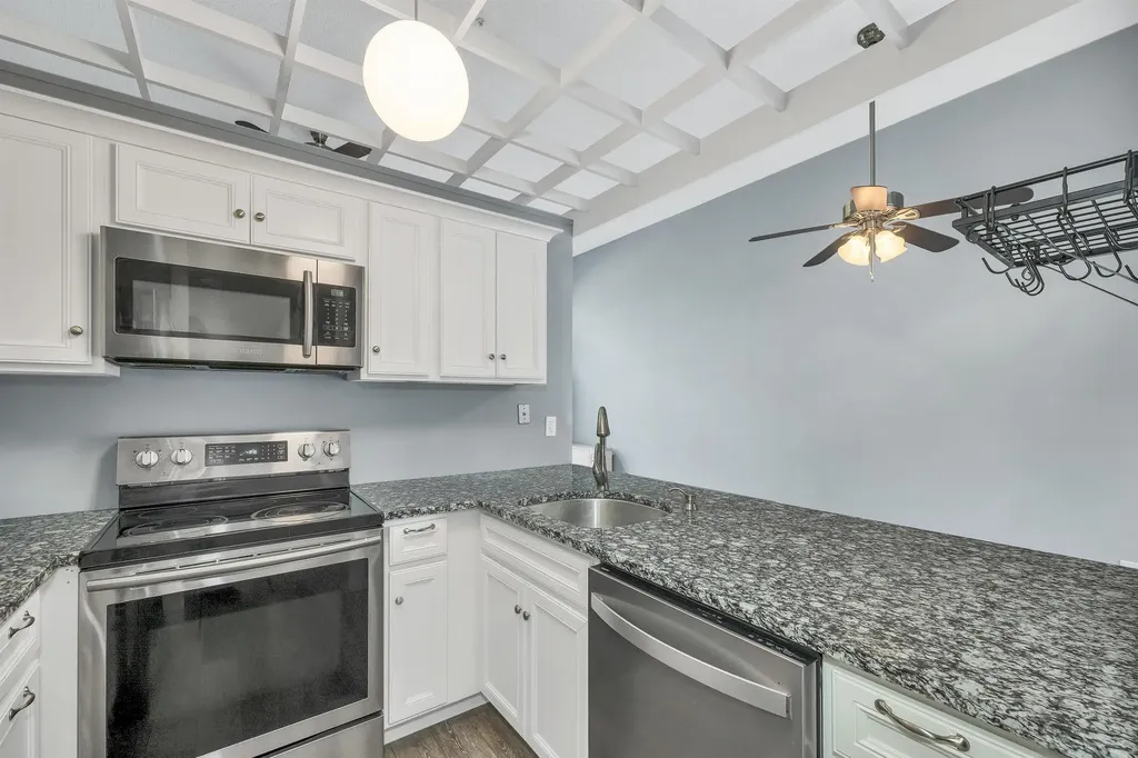 918 N Main Street Laconia NH 03246