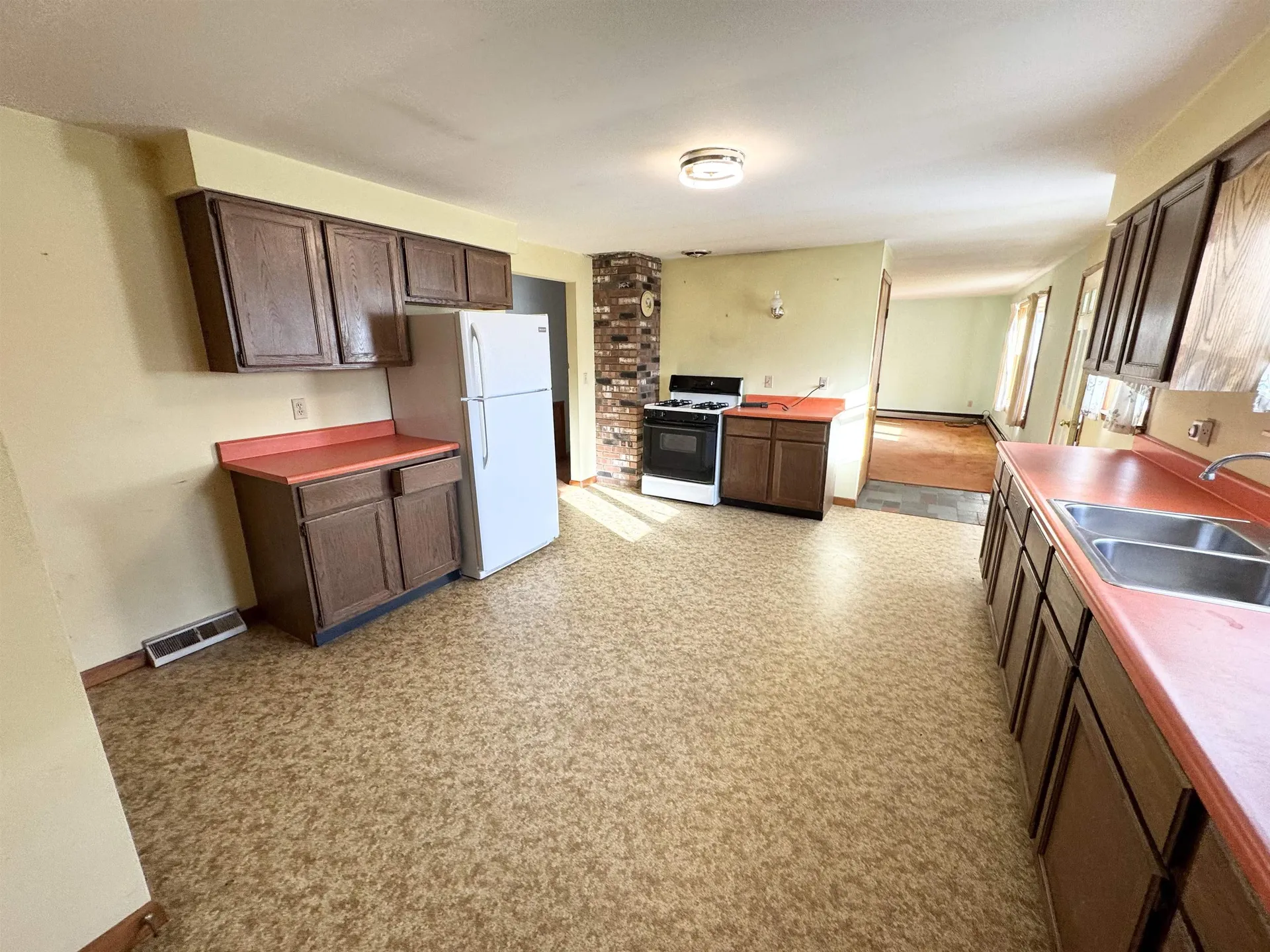 2460 East Road Shaftsbury VT 05262