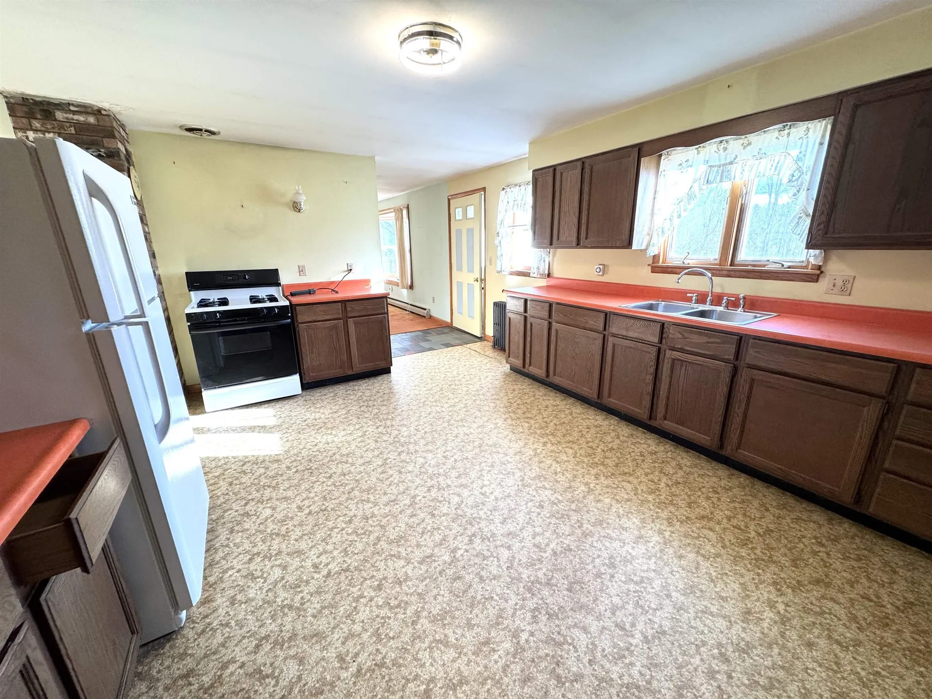 2460 East Road Shaftsbury VT 05262