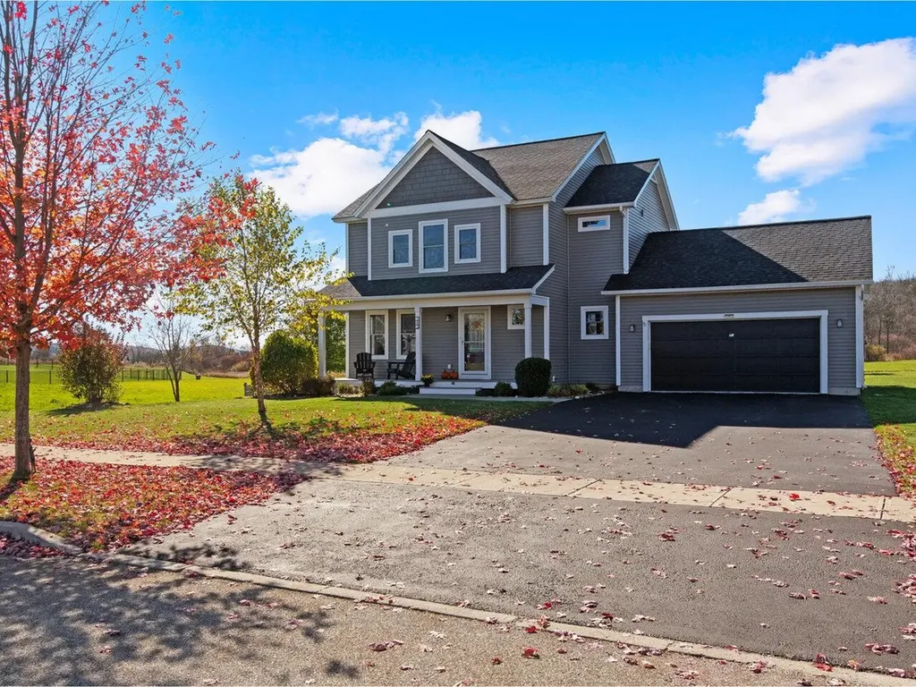 142 Commodore Drive Vergennes VT 05491