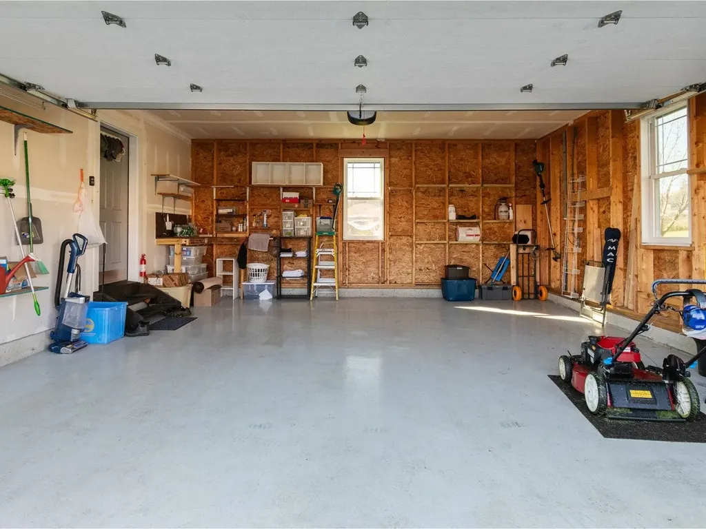 142 Commodore Drive Vergennes VT 05491