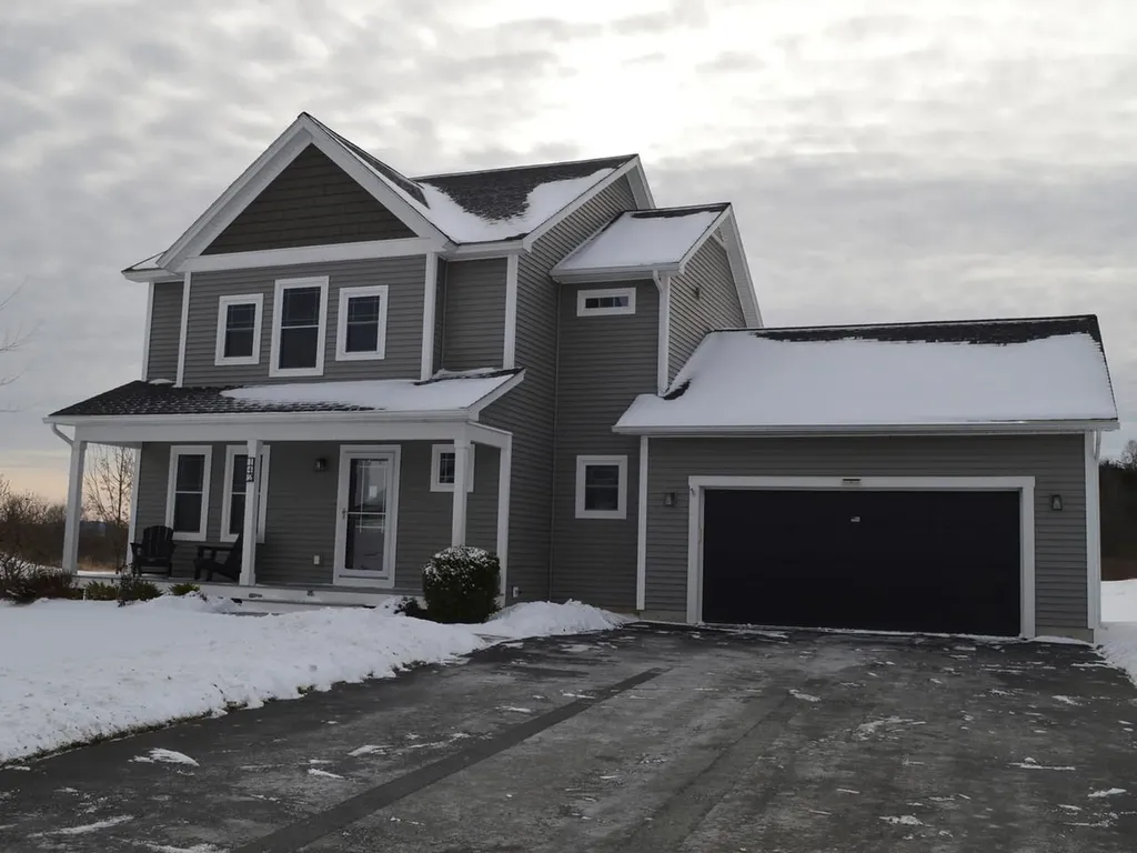 142 Commodore Drive Vergennes VT 05491