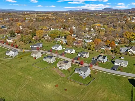 142 Commodore Drive Vergennes VT 05491