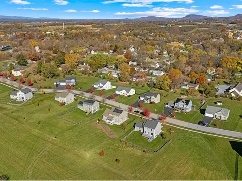 142 Commodore Drive Vergennes VT 05491