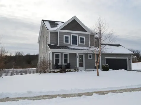 142 Commodore Drive Vergennes VT 05491