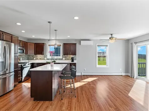 142 Commodore Drive Vergennes VT 05491