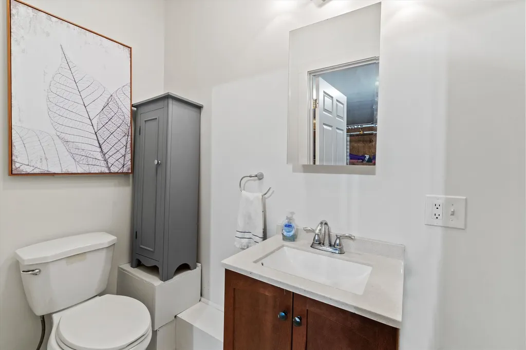 16 Stone Road Stoddard NH 03464