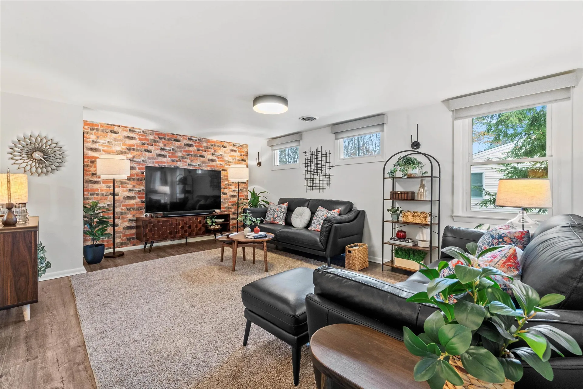 16 Stone Road Stoddard NH 03464