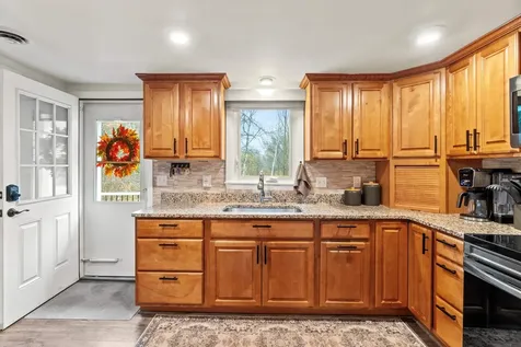 16 Stone Road Stoddard NH 03464