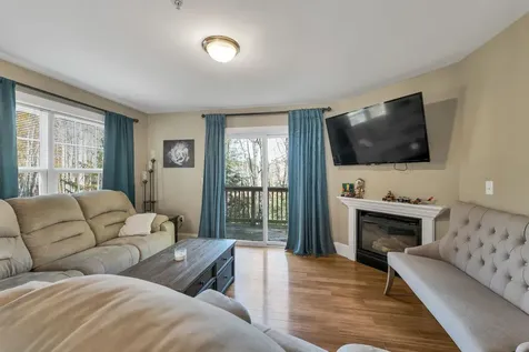 39 Breckenridge Way Laconia NH 03246