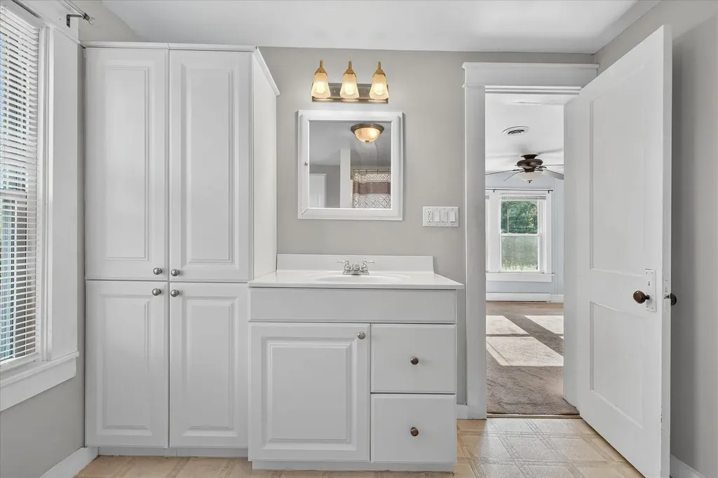 64 Temple Street Rutland City VT 05701