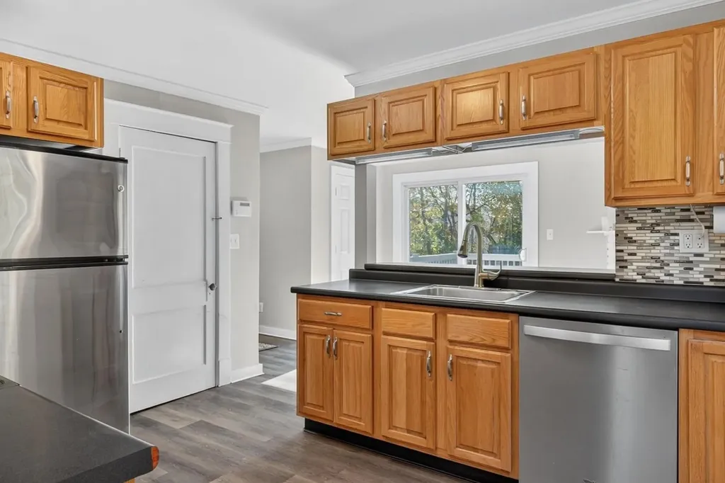 64 Temple Street Rutland City VT 05701