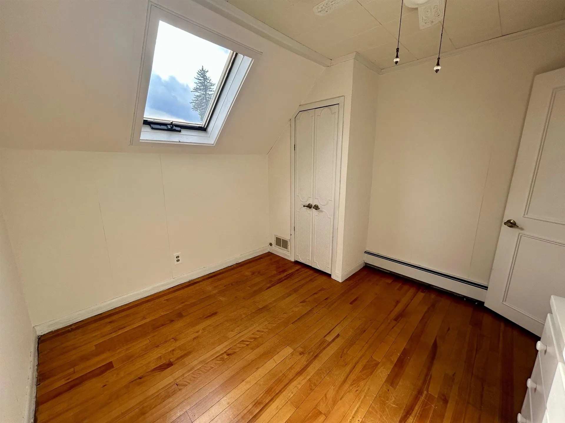 1786 Hutchins Street Berlin NH 03570