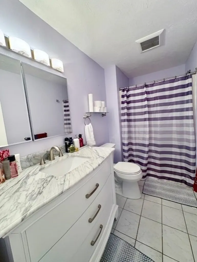 5 Tsienneto Road Derry NH 03038