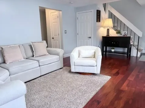 5 Tsienneto Road Derry NH 03038