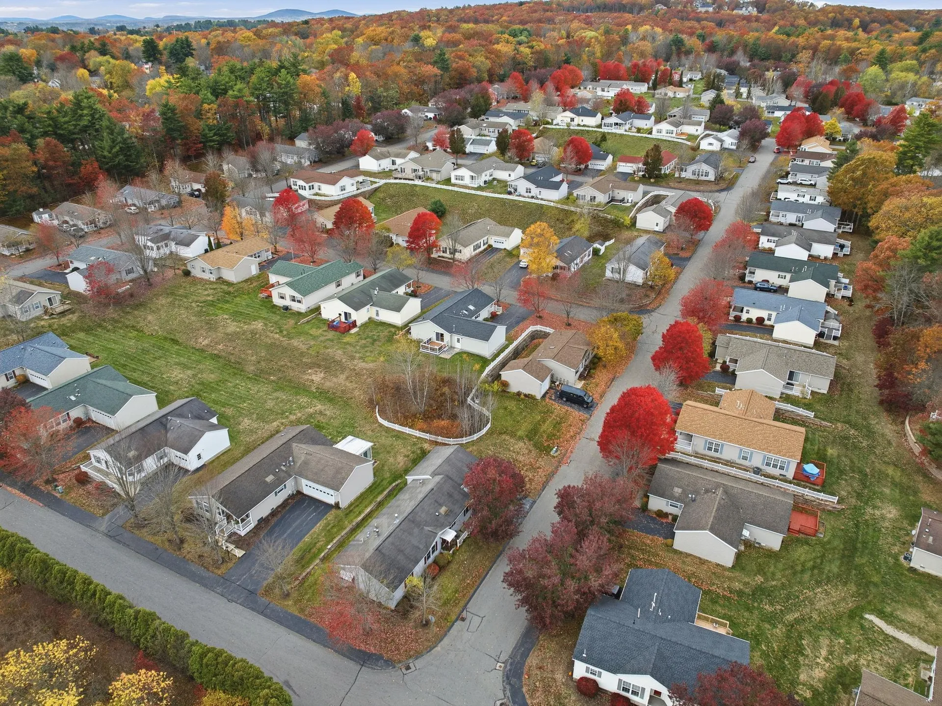 20 Ledgewood Way Manchester NH 03104