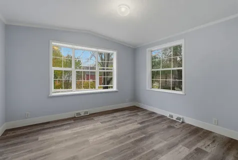 20 Ledgewood Way Manchester NH 03104