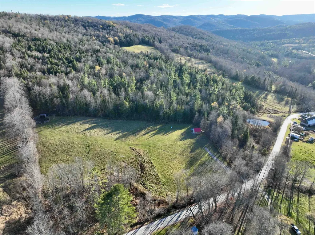 38 Zion Hill Road Topsham VT 05076