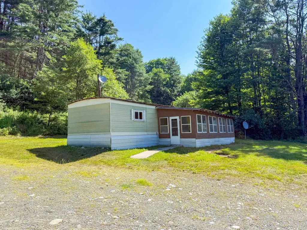 725 Sugar Hill Road Lisbon NH 03585