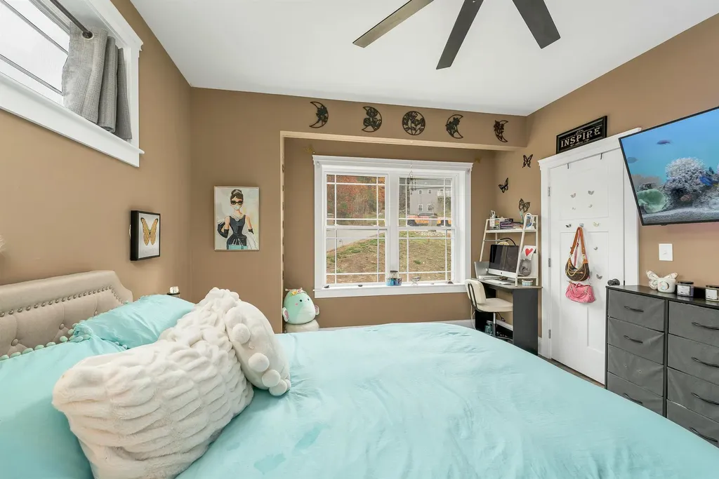 10 Echo Lane Laconia NH 03246