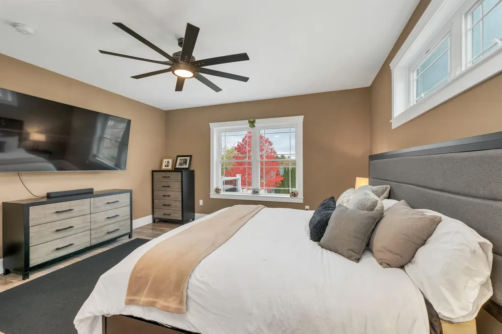 10 Echo Lane Laconia NH 03246