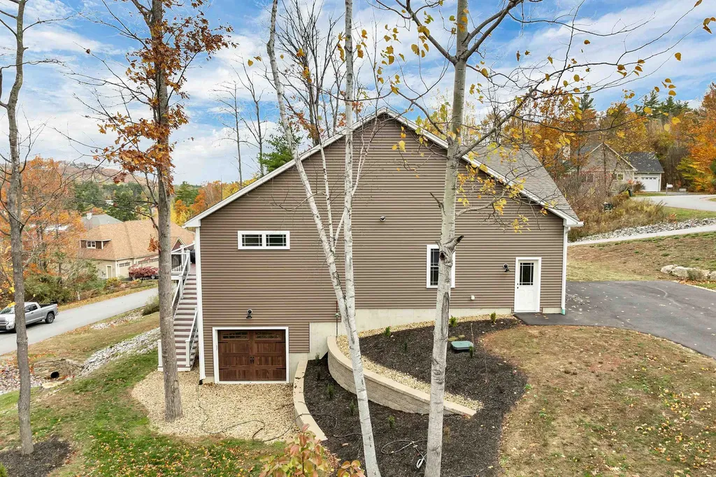 10 Echo Lane Laconia NH 03246