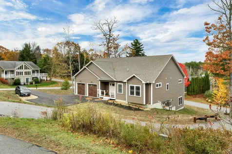 10 Echo Lane Laconia NH 03246