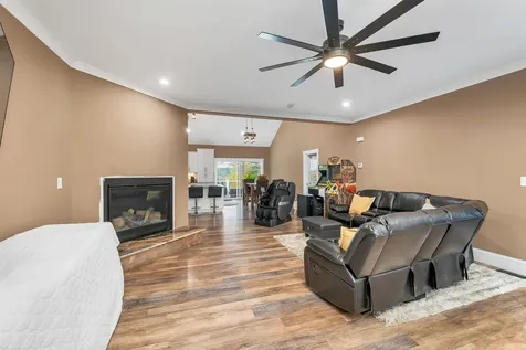 10 Echo Lane Laconia NH 03246