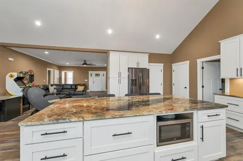 10 Echo Lane Laconia NH 03246