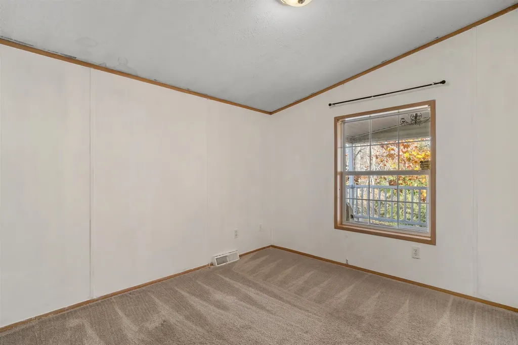 8 Perimeter Drive Rochester NH 03867