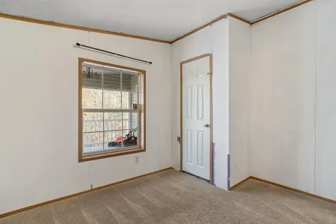 8 Perimeter Drive Rochester NH 03867