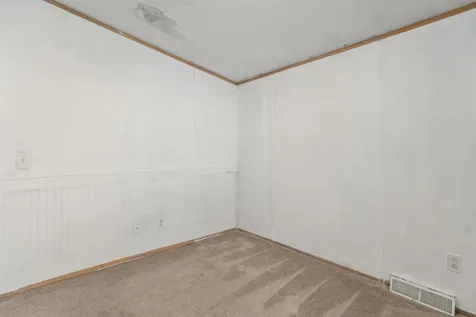 8 Perimeter Drive Rochester NH 03867