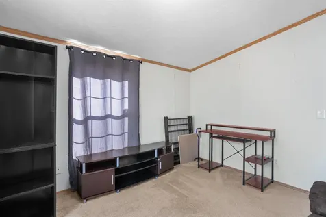 8 Perimeter Drive Rochester NH 03867