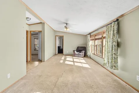 8 Perimeter Drive Rochester NH 03867