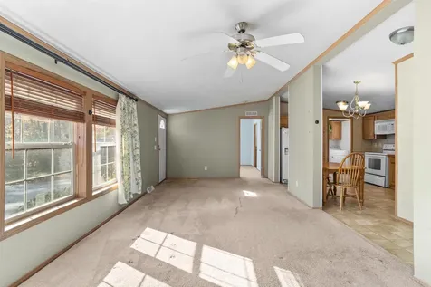 8 Perimeter Drive Rochester NH 03867